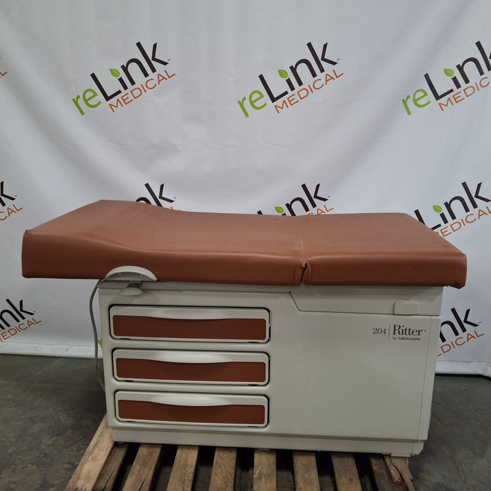 Midmark 204 Exam Table