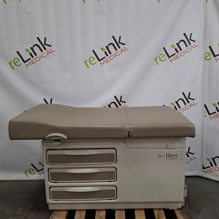 Midmark 204 Exam Table