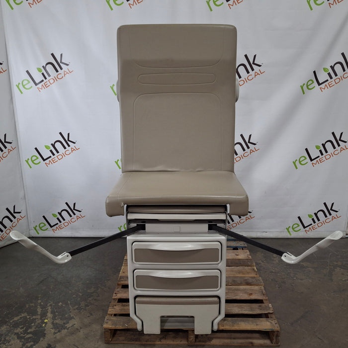 Midmark 204 Exam Table