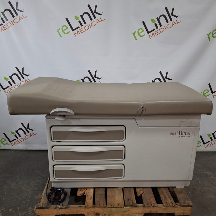 Midmark 204 Exam Table