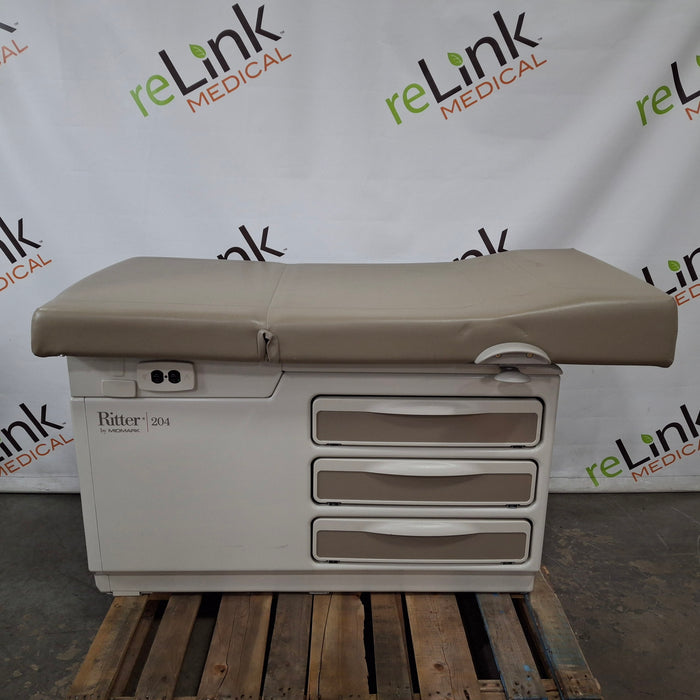 Midmark 204 Exam Table