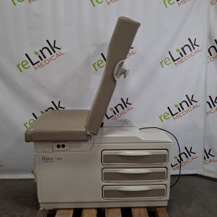 Midmark 204 Exam Table