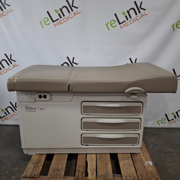 Midmark 204 Exam Table