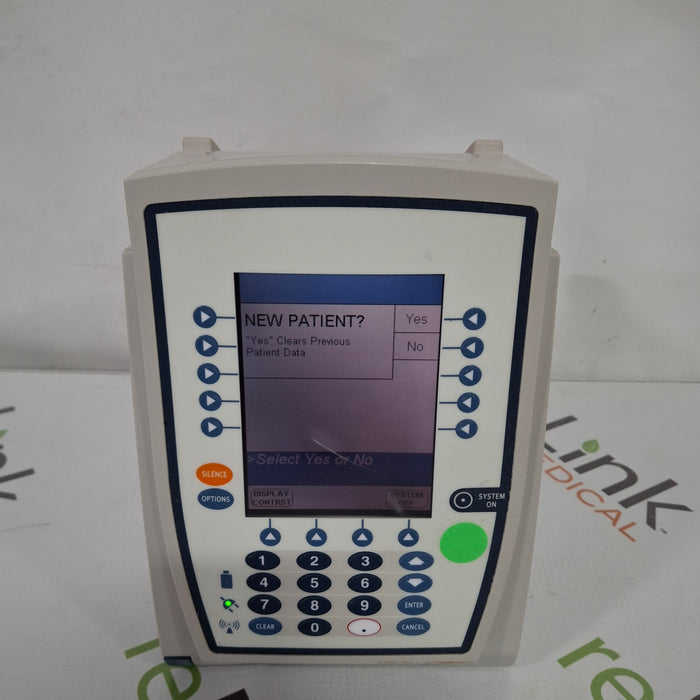 CareFusion Alaris 8015 Small Screen POC Infusion Pump