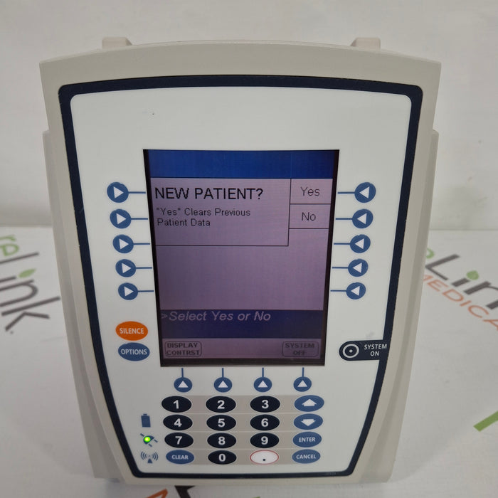 CareFusion Alaris 8015 Small Screen POC Infusion Pump