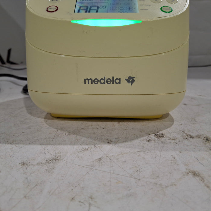 Medela 87115 Waterless Milk Warmer