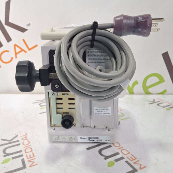 CareFusion Alaris 8015 Small Screen POC Infusion Pump