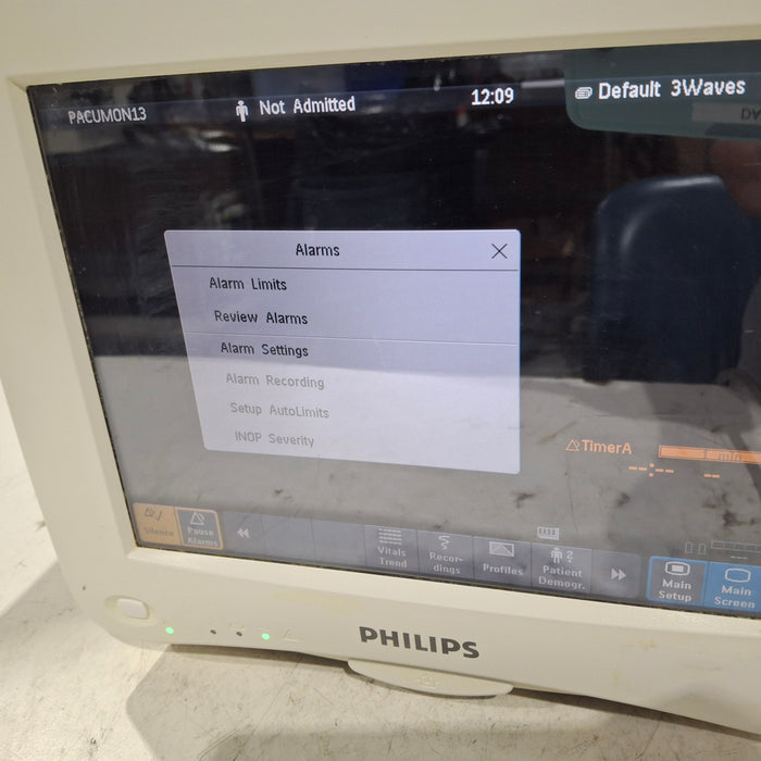 Philips IntelliVue MP50 Patient Monitor