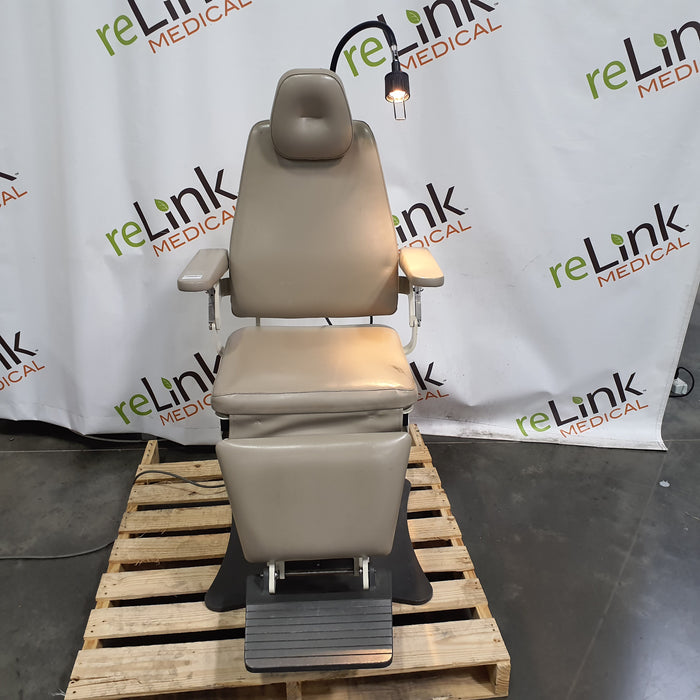 Medical Technology Industries, Inc. (MTI) 424L-115 Power Exam Chair