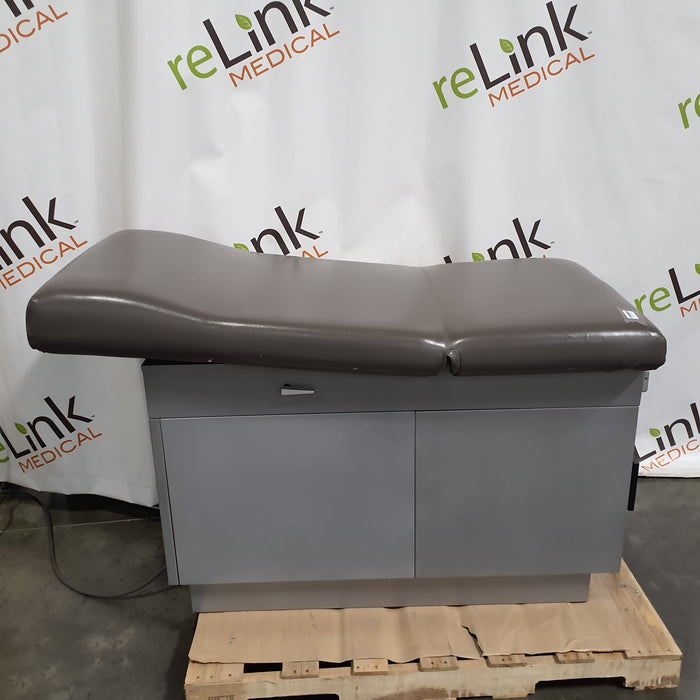 Midmark Ritter Model 104 Exam Table