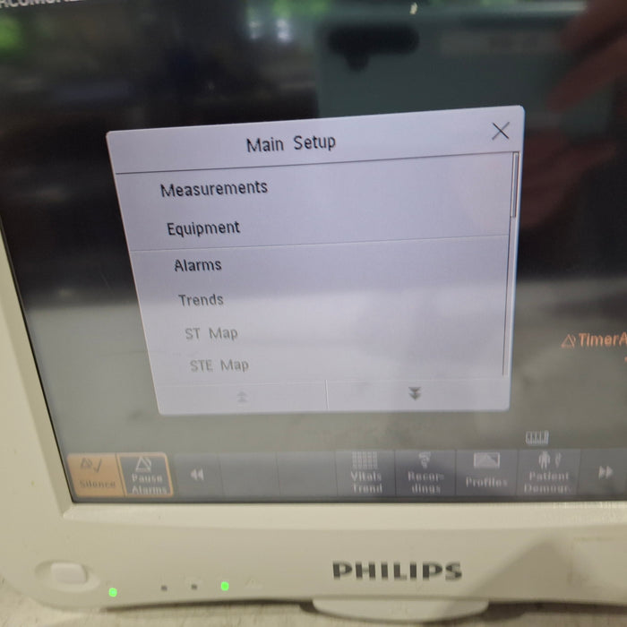 Philips IntelliVue MP50 Patient Monitor