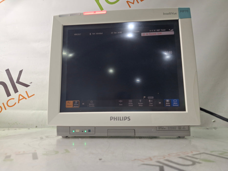 Philips IntelliVue MP70 Patient Monitor