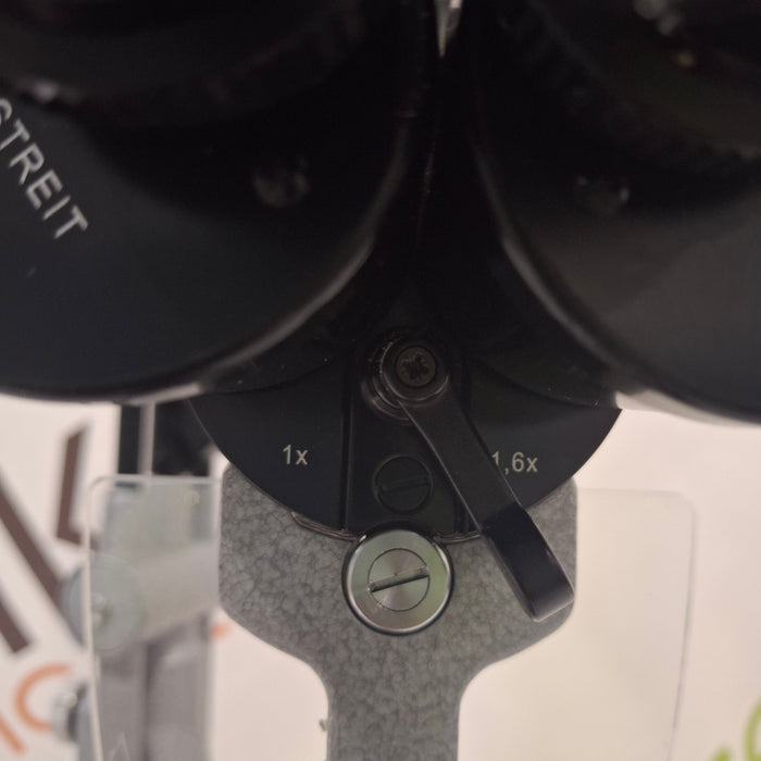 Haag-Streit BM 900 Slit Lamp