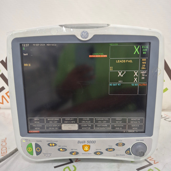 GE Healthcare Dash 5000 - Masimo SpO2 Patient Monitor