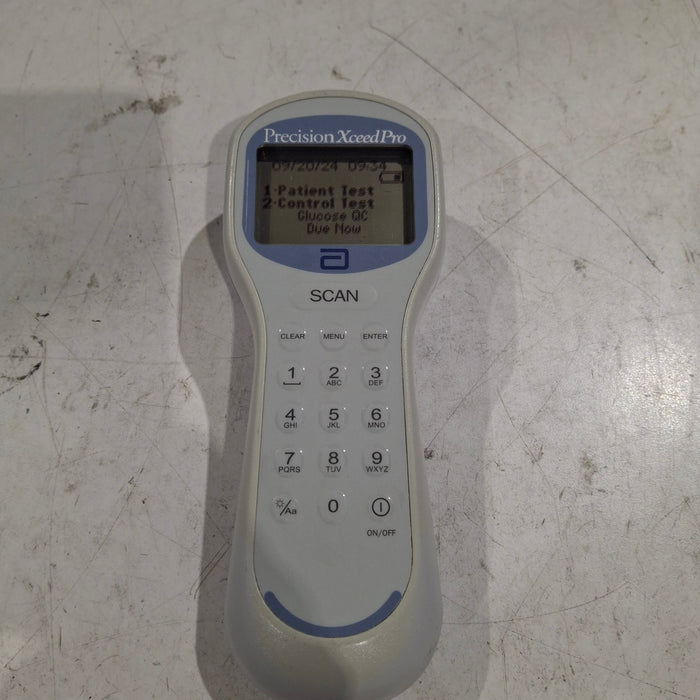 Abbott Precision Xceed Pro Blood Glucose Meter