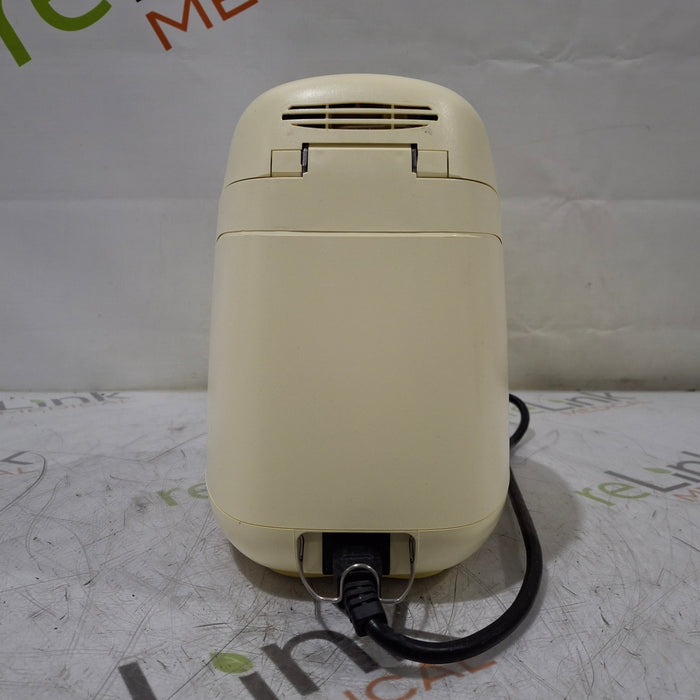 Medela 87115 Waterless Milk Warmer