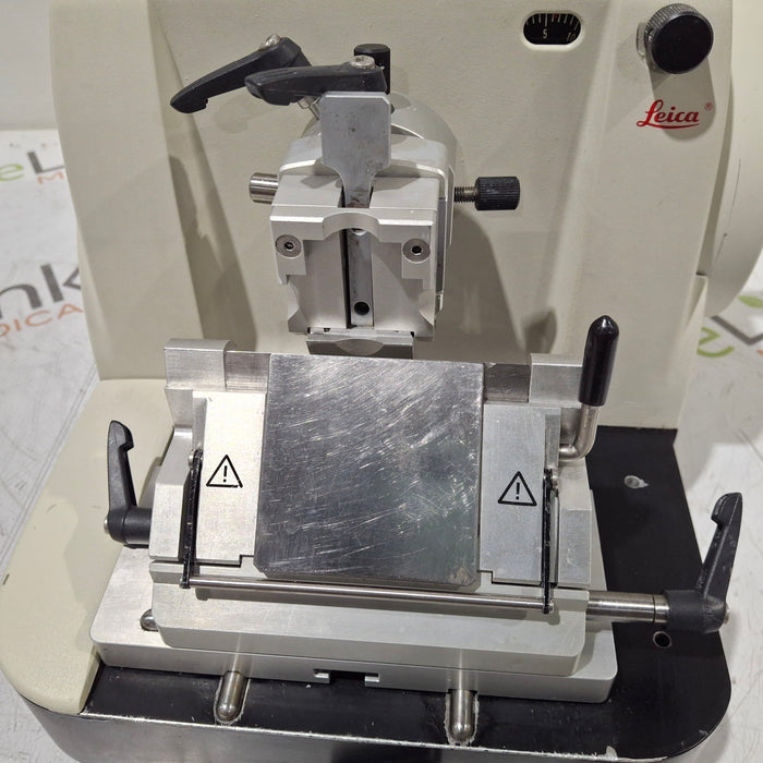 Leica RM2125 Microtome