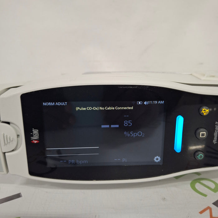 Masimo Radical 7 Pulse Oximeter w/ Base