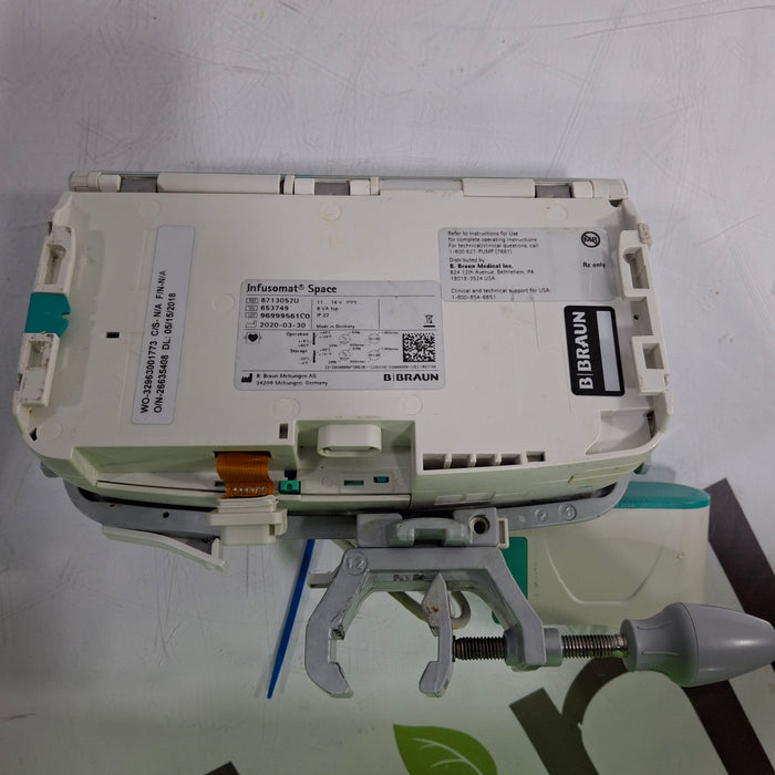 B. Braun Infusomat Space w/Pole Clamp & AC Adapter Infusion Pump