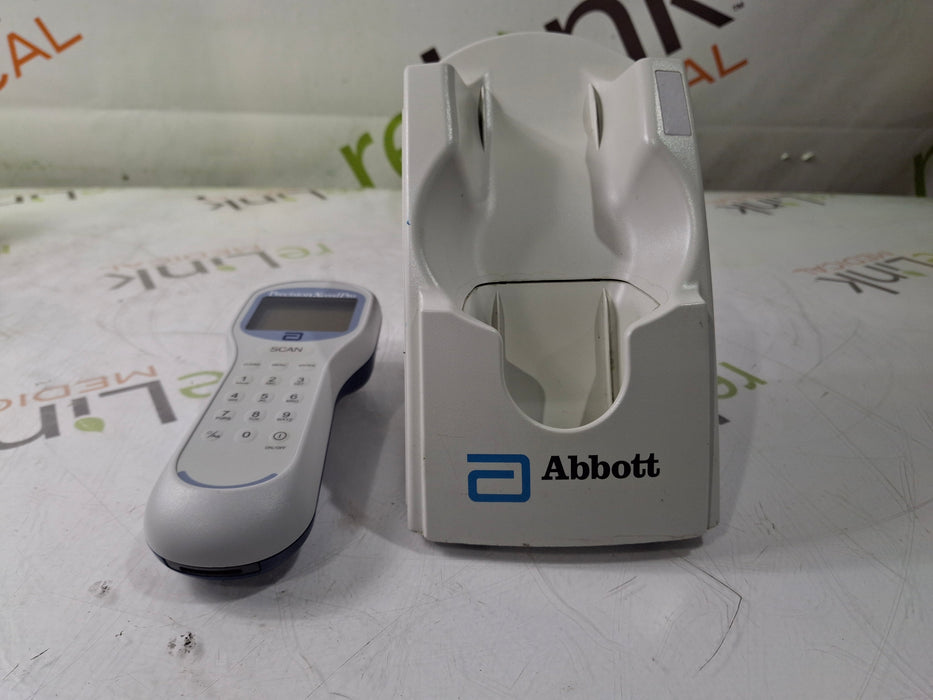 Abbott Precision Xceed Pro Blood Glucose Meter