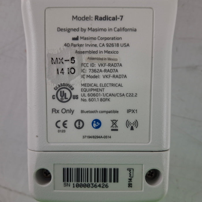 Masimo Radical 7 Pulse Oximeter w/ Base