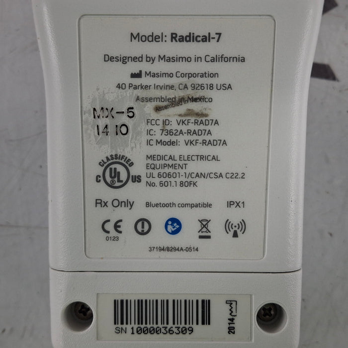 Masimo Radical 7 Pulse Oximeter w/ Base