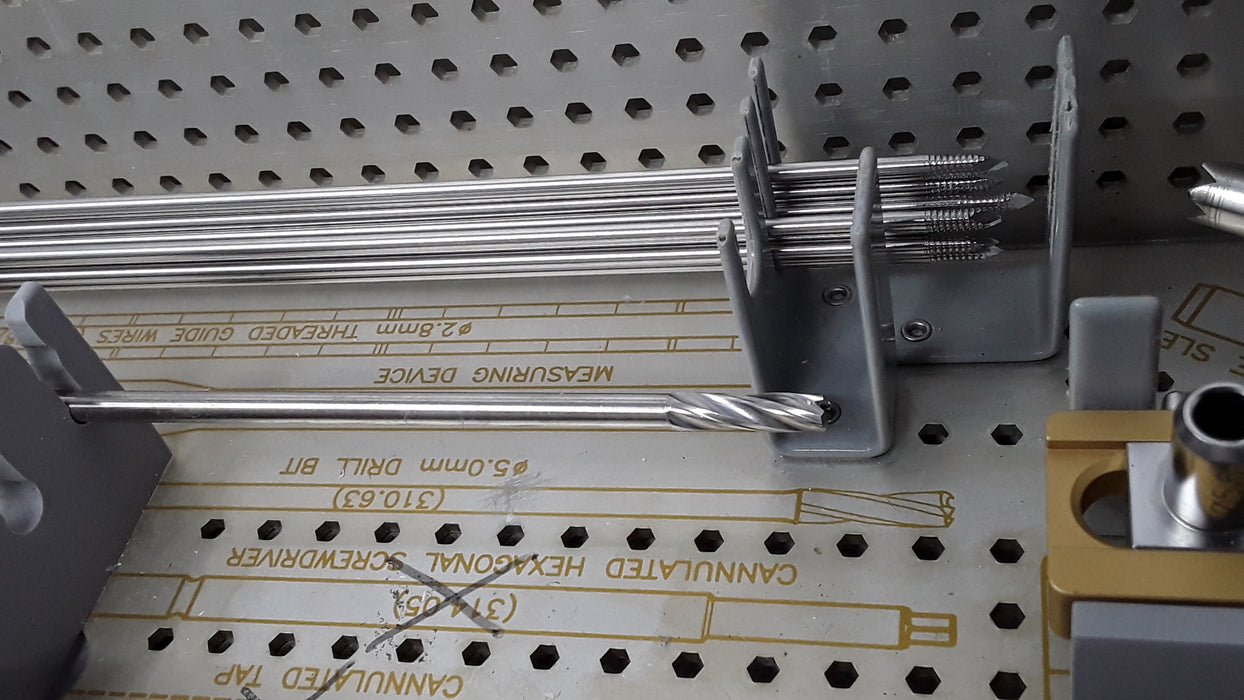 Synthes, Inc. Ti Unreamed Femoral Specialty Locking Set