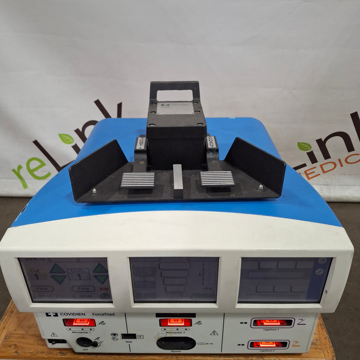 Covidien Force Triad 3.8-4.0 Electrosurgical Unit