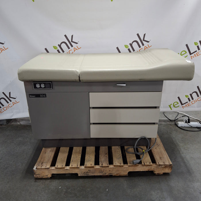 Ritter 104 Exam Table