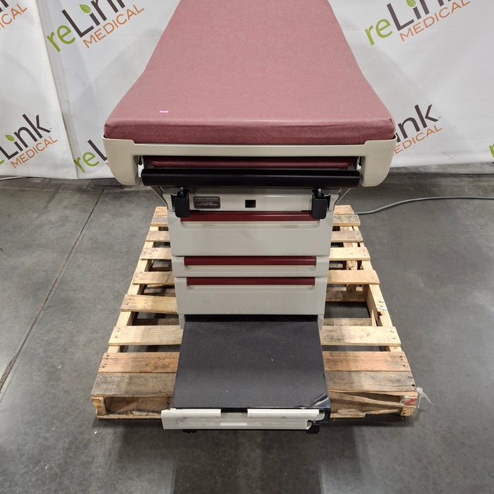 Midmark 404 Exam Table