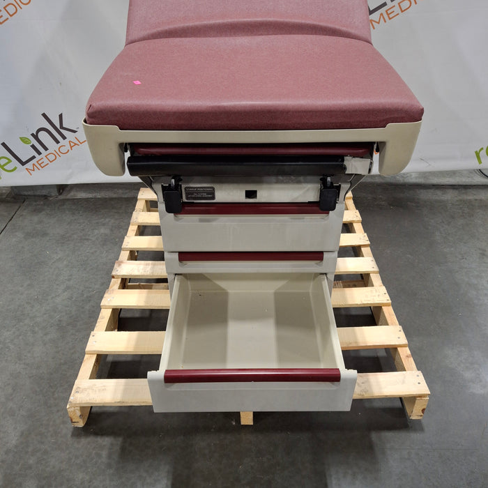 Midmark 404 Exam Table