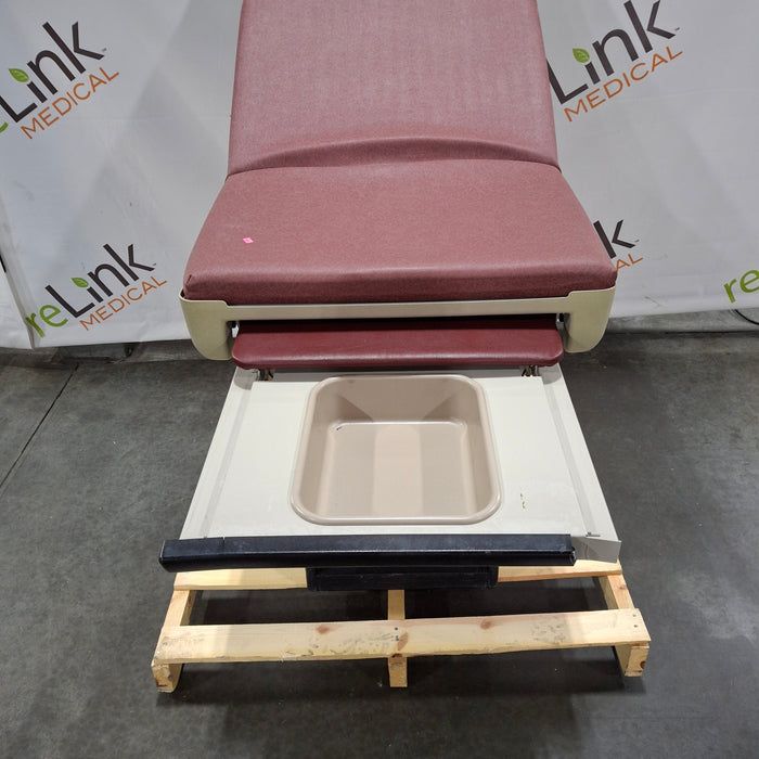 Midmark 404 Exam Table