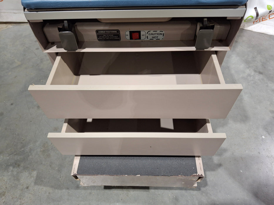 Midmark Ritter Model 104 Exam Table