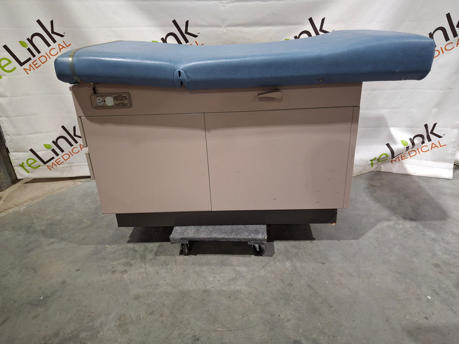 Midmark Ritter Model 104 Exam Table