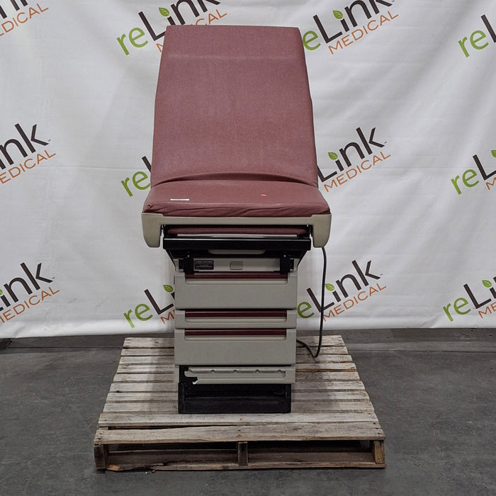 Midmark 404 Exam Table