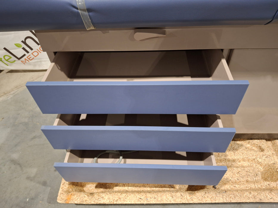 Ritter 104 Exam Table