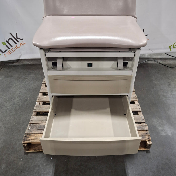 Brewer 5000 Access Exam Table