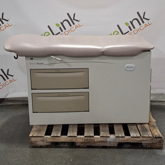 Brewer 5000 Access Exam Table