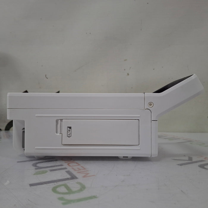 Philips IntelliVue X3 - Fast SpO2 Transport Patient Monitor