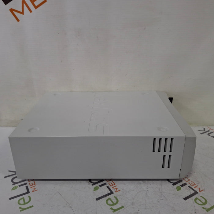 Stryker L9000 Light Source