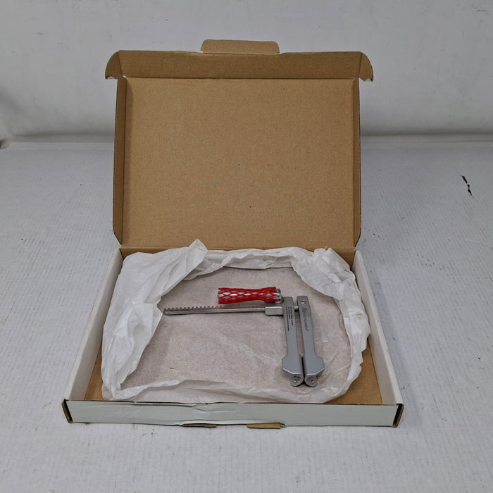 V. Mueller CH1289 Cooley Sternotomy Retractor Pediatric 4"