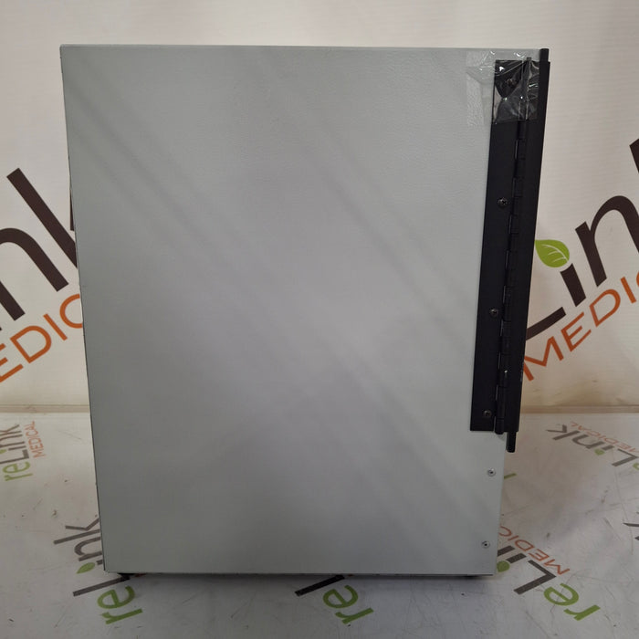 Boekel Scientific 132000 Lab Analog Benchtop 0.8 cu ft Incubator