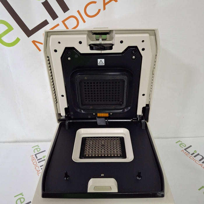 Bio-Rad C1000 Touch PCR Thermal Cycler