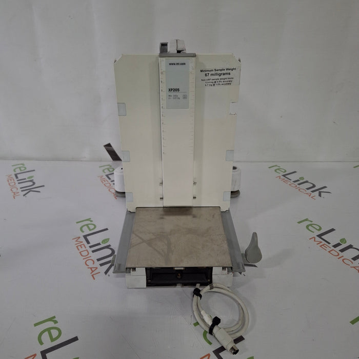 Mettler-Toledo, Inc. XP205 Analytical Balance Scale