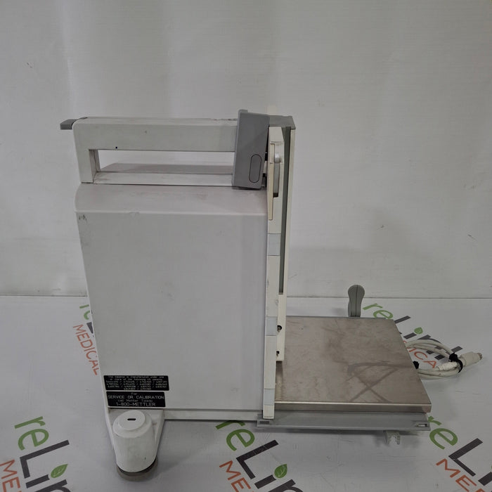 Mettler-Toledo, Inc. XP205 Analytical Balance Scale