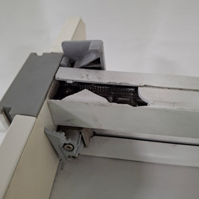 Mettler-Toledo, Inc. XP205 Analytical Balance Scale