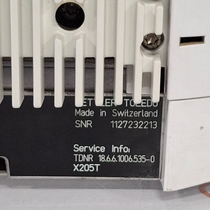 Mettler-Toledo, Inc. XP205 Analytical Balance Scale