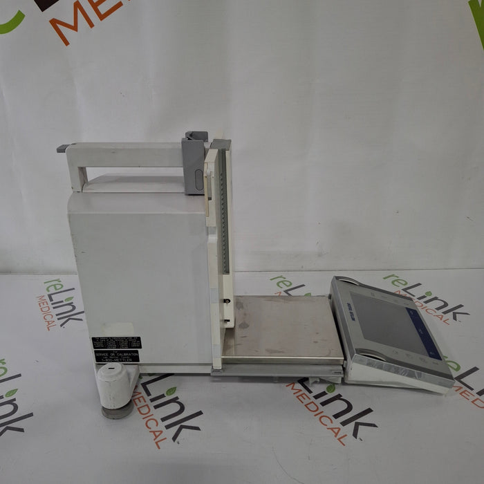 Mettler-Toledo, Inc. XP205 Analytical Balance Scale