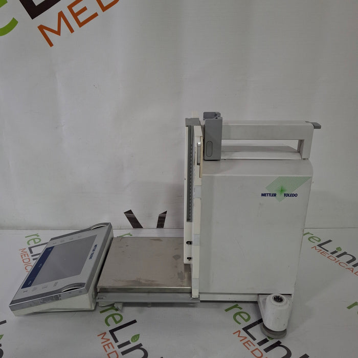 Mettler-Toledo, Inc. XP205 Analytical Balance Scale
