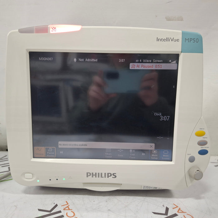 Philips IntelliVue MP50 Patient Monitor